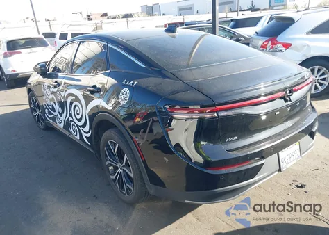 2023 Toyota Crown Limited из США, поврежденный, VIN JTDAAAAF7P3017526